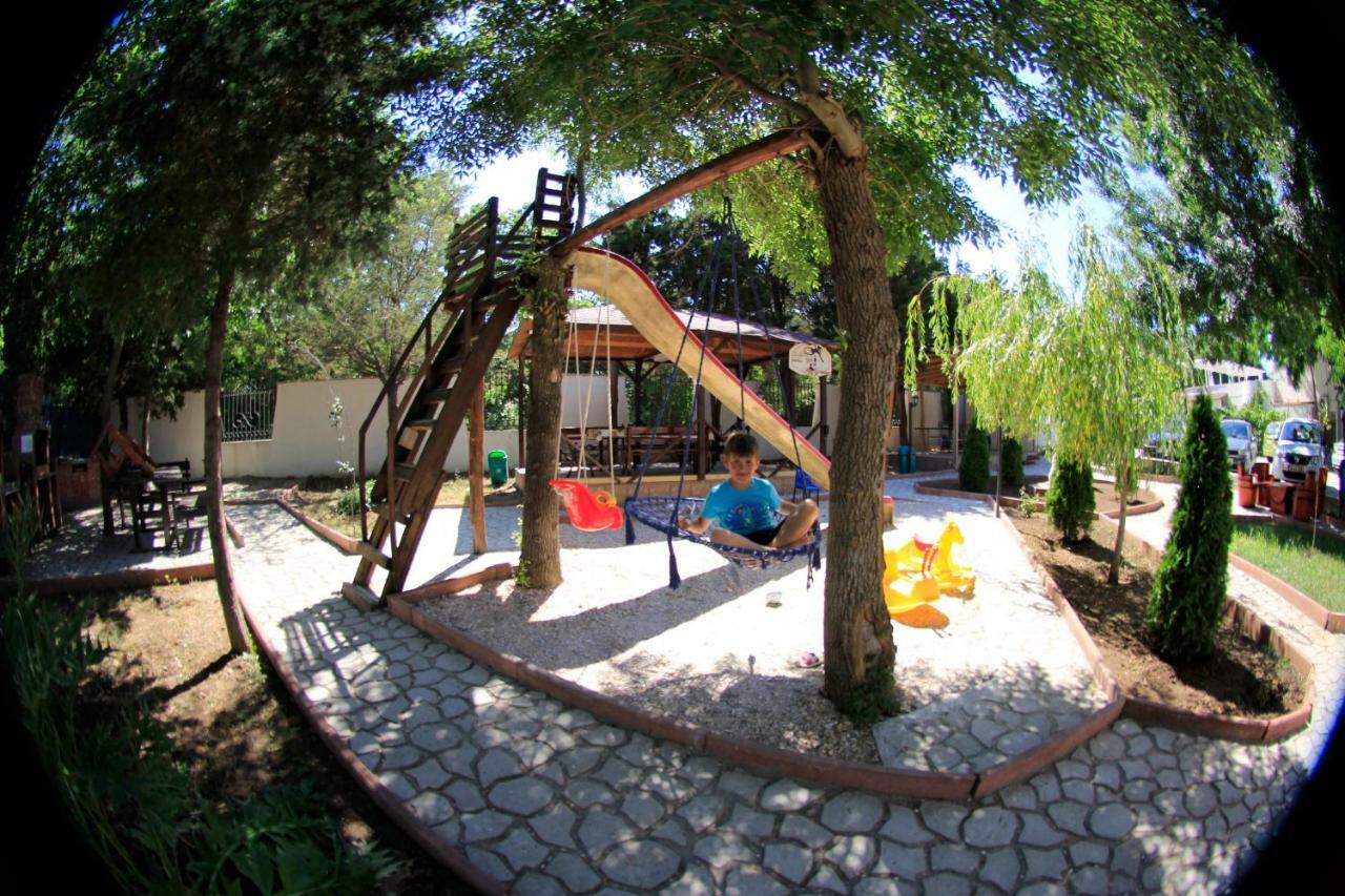 Casa Leul 3* Jupiter